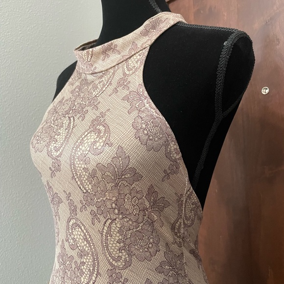 Blackmilk Chateau Party Dress size M - Picture 7 of 9